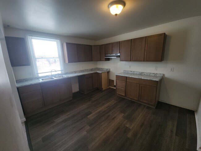 Foto del edificio - 111 Upton St