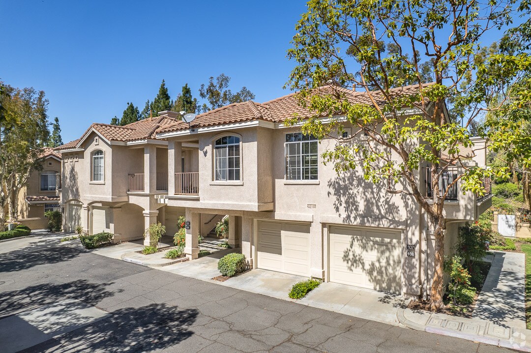 Primary Photo - Montevista
