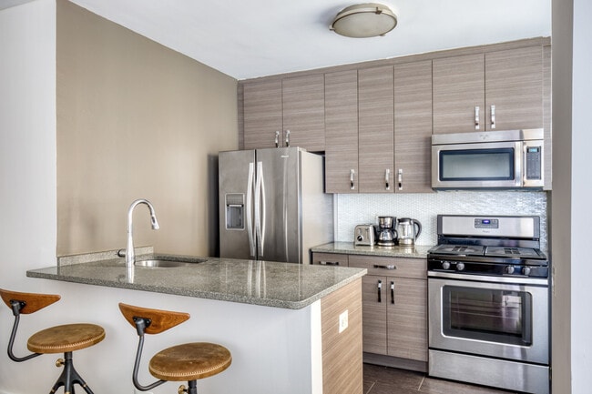 Foto del edificio - 401 E 34th St