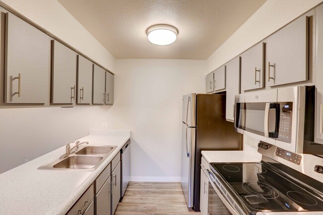 Interior Photo - Riva Ridge Apartments