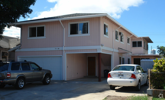 Building Photo - 716 Hausten St