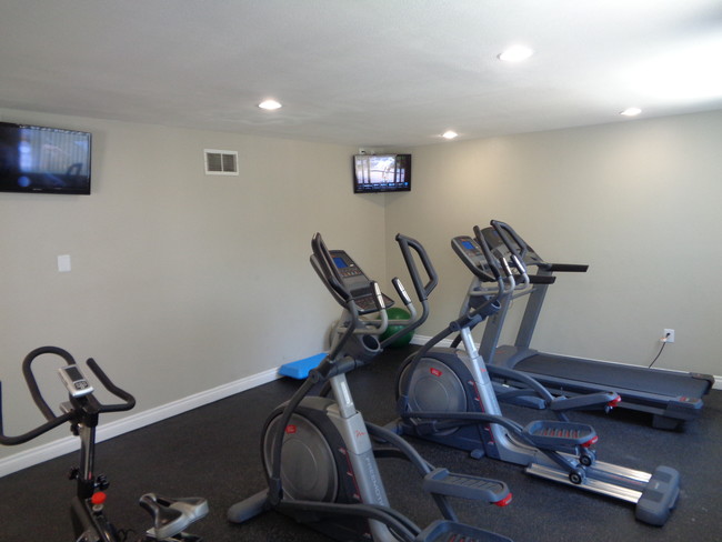 Fitness Cardio Set - Sunset Terrace Apartments Homes