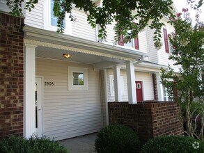 Building Photo - 5908 Hollow Wood Ct