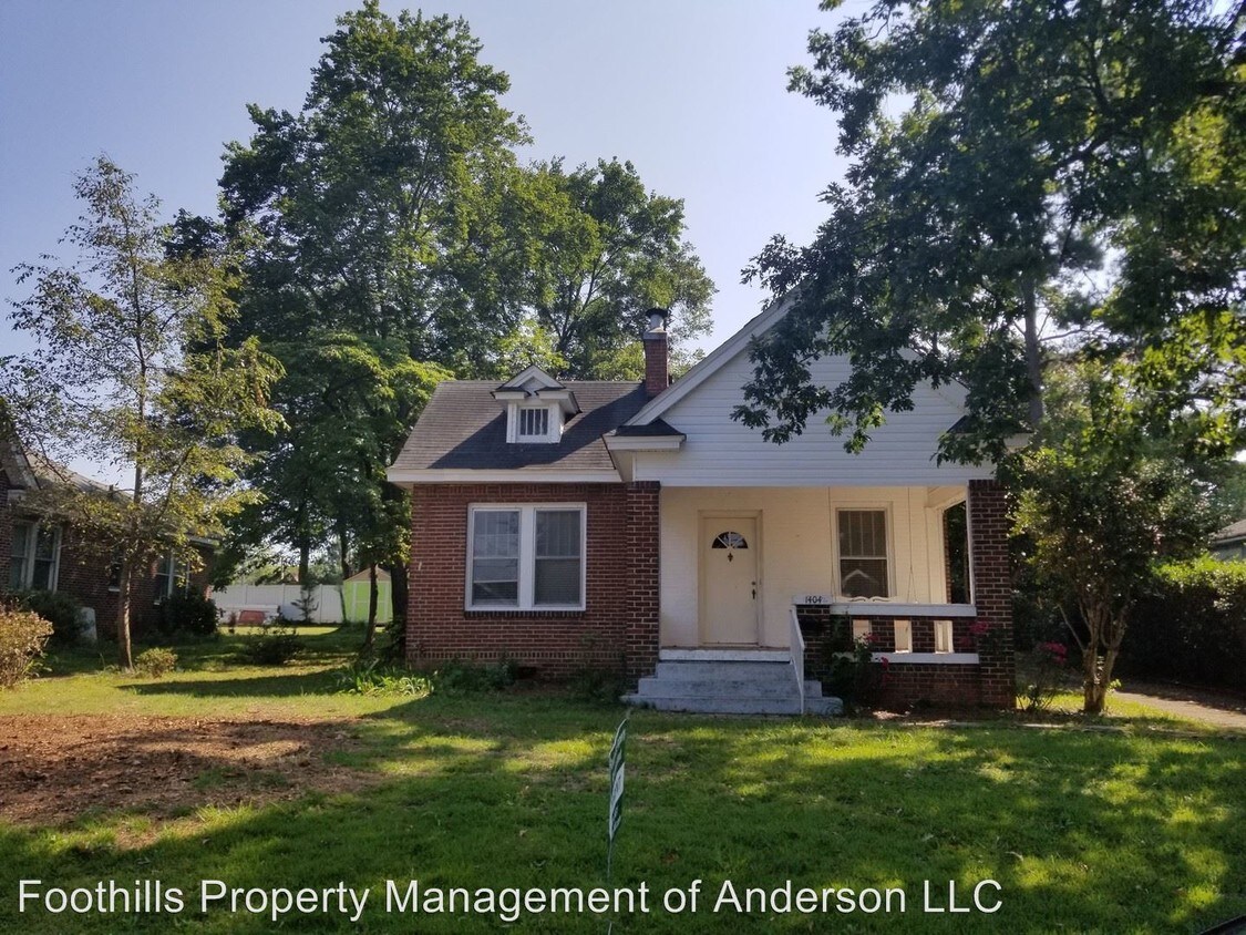 Primary Photo - 3 br, 1 bath House - 1404 Park Ave