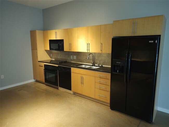 Foto del edificio - 2124 E 6th St