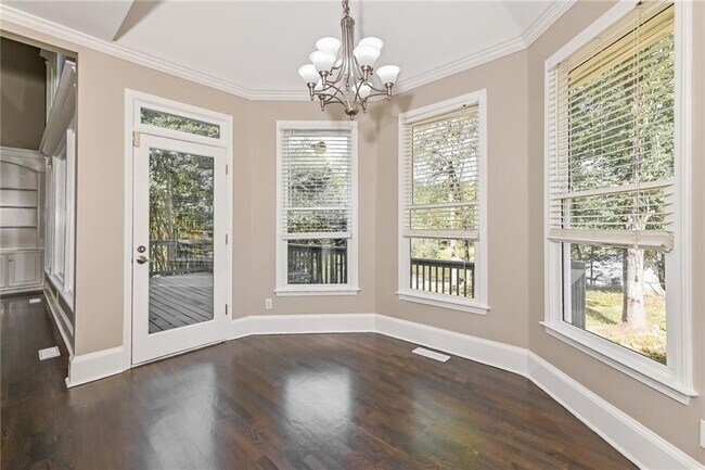 Foto del edificio - 1133 Hopedale Ln