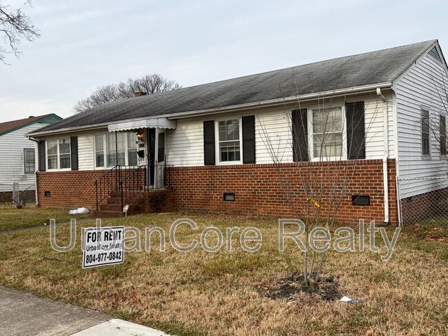 Photo - 808 N 30th St House