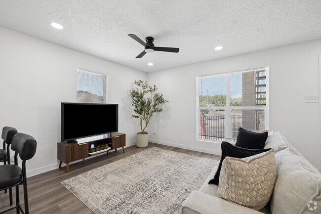 1BR, 1BA - 525SF - Living Room - Adelynn at Mueller