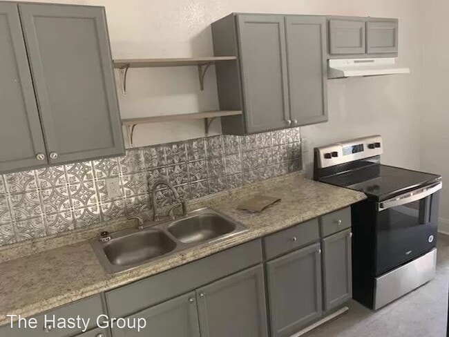 Building Photo - 2 br, 1 bath House - 4419 Independence Ave...