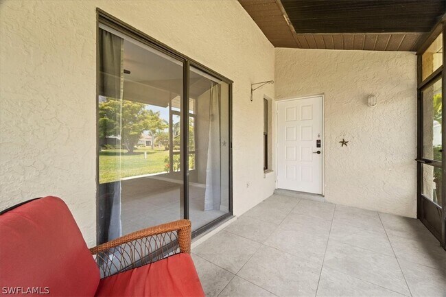 Building Photo - 1425 SW 51st Ln