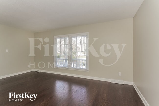 Building Photo - 10601 Parlor Rd