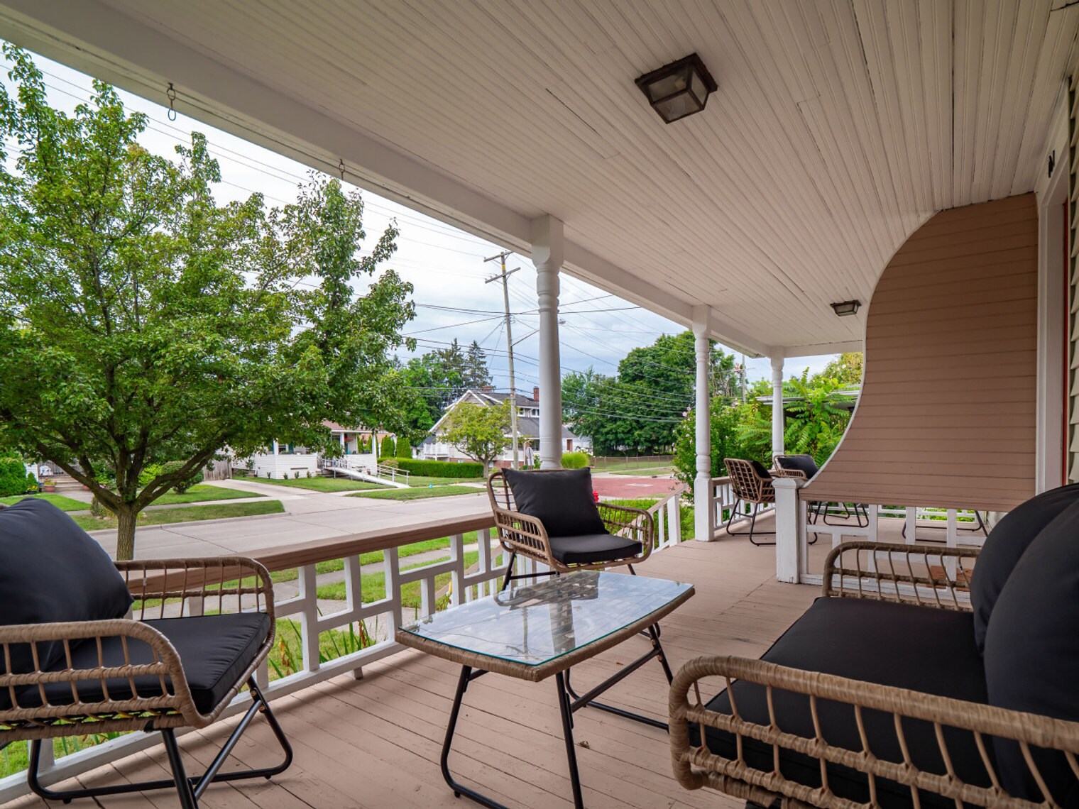 681 Washington St Bedford, OH 44146 – photo 5
