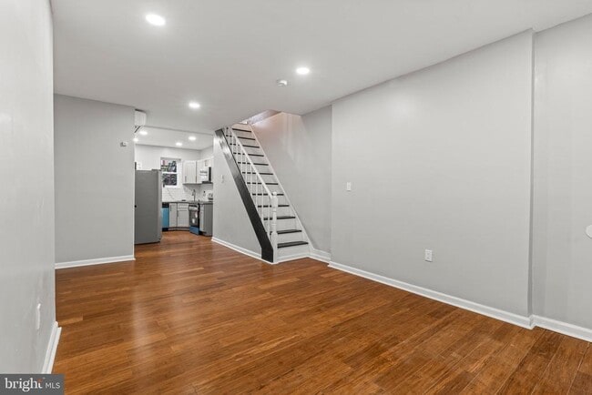 Foto del edificio - 2539 N Newkirk St
