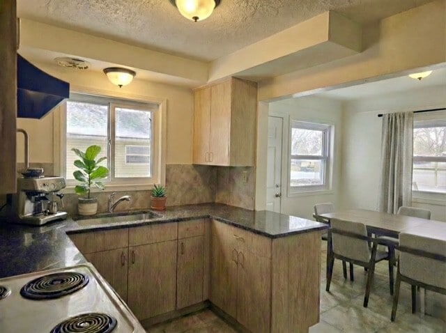 Building Photo - Brentwood Apartments