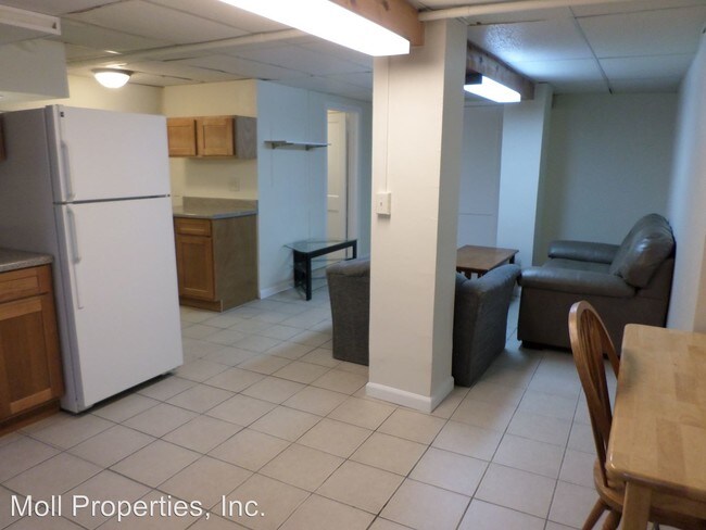 Foto del edificio - 111 Blair St