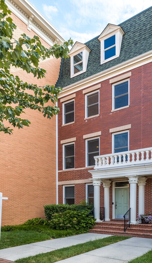Front View - 2205 Main Line Blvd