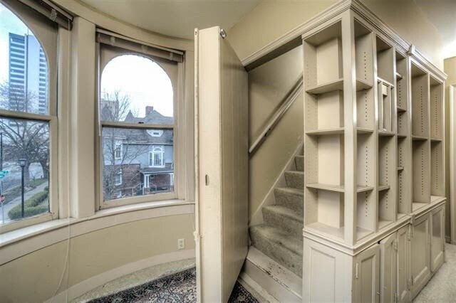 Foto del edificio - 402 W Washington St