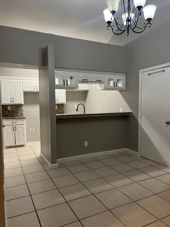 Dinning Room - 10255 Carolina Oaks Dr