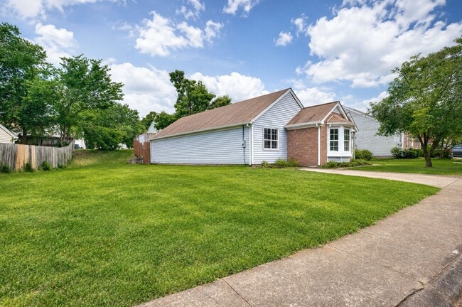 Photo - 614 Poplar Pl (Nashville, TN) House
