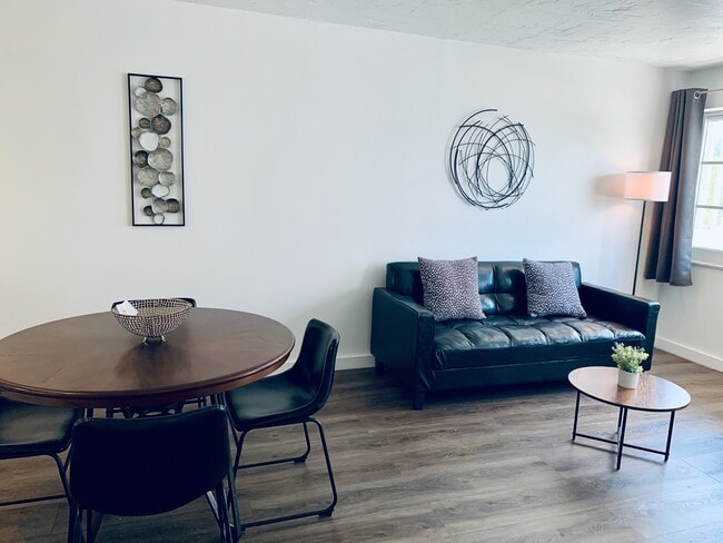 Foto del edificio - 528 Meridian Ave