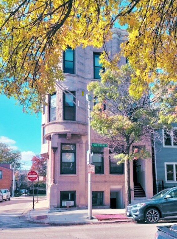 Foto del edificio - 1612 N Cleveland Ave