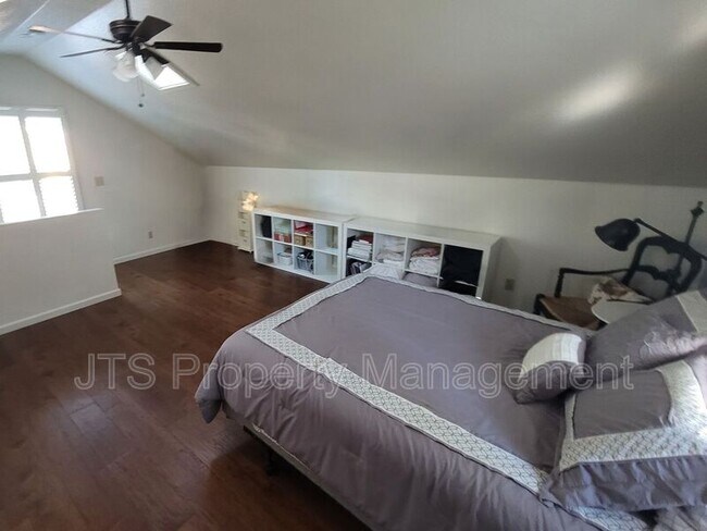 Foto del edificio - 1717 H St