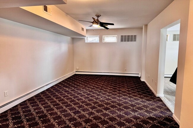 Foto del edificio - 11 N Dean St