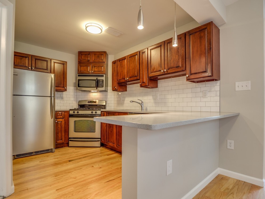 Foto principal - 615 Jersey Ave