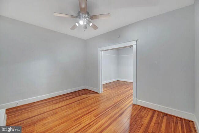 Foto del edificio - 3704 Coolidge Ave