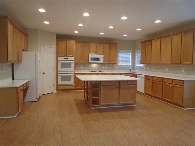 Building Photo - 1369 Darian Ln