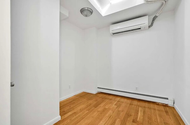 Photo - 25-47 23rd St Apartment