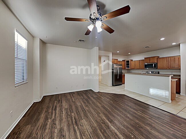 Building Photo - 15424 W Poinsettia Drive
