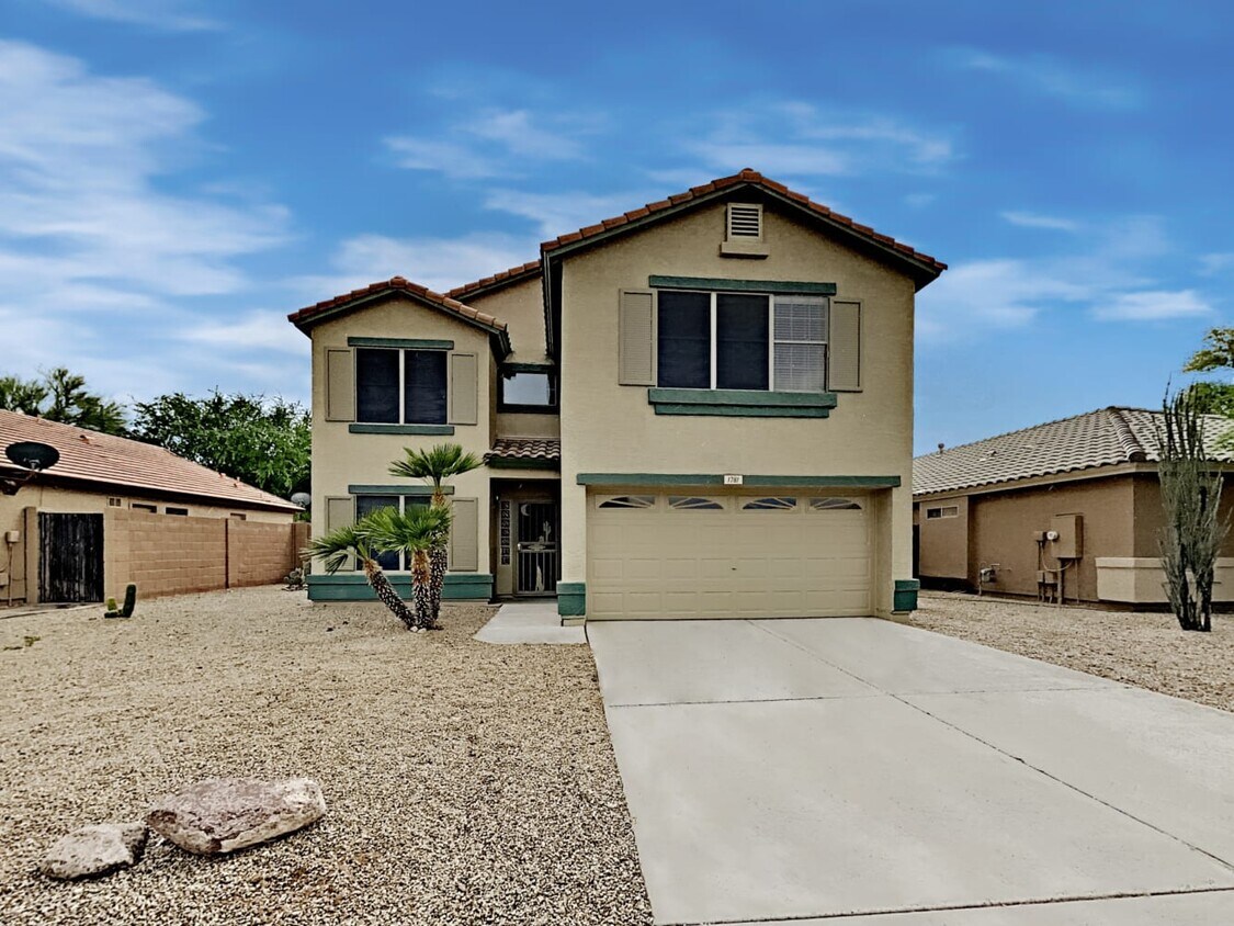 Primary Photo - 1781 E Loma Vista St