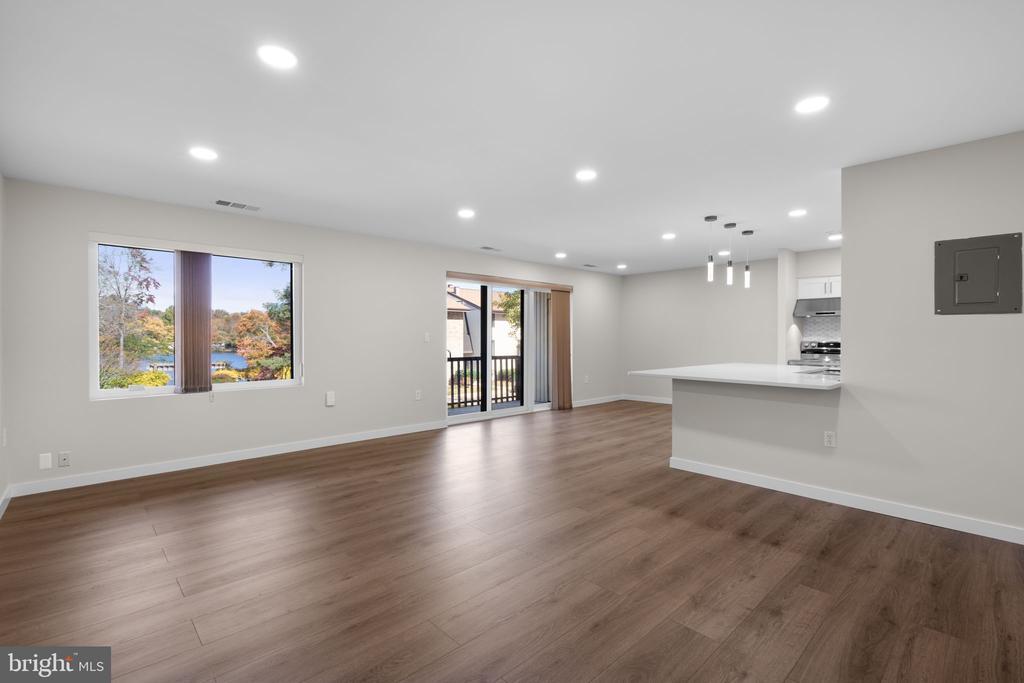 Foto principal - 10053 Windstream Dr