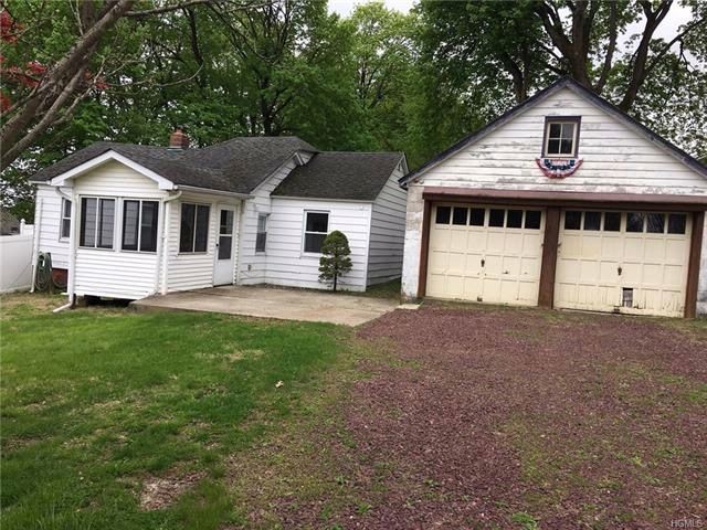 Primary Photo - 34 Ten Eyck St