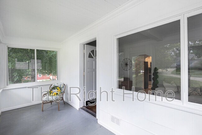 Building Photo - 3918 S 14th St