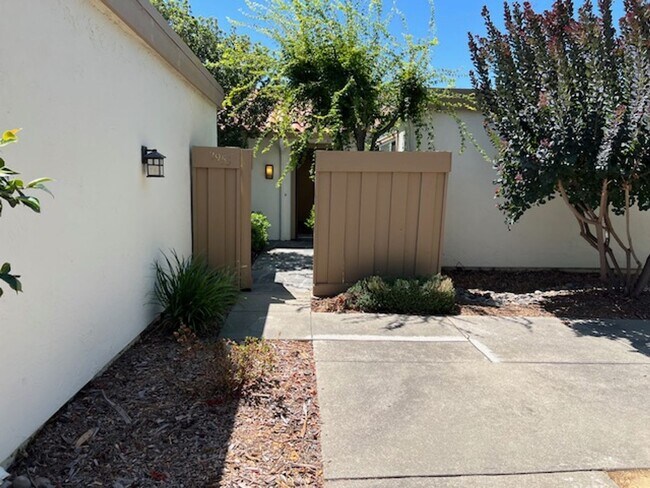 Foto del edificio - Santa Clara- Park Villas-Single story unit...
