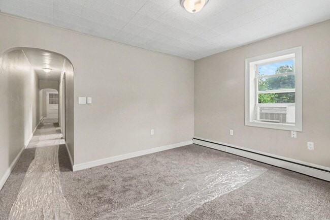 Building Photo - 80 2nd St