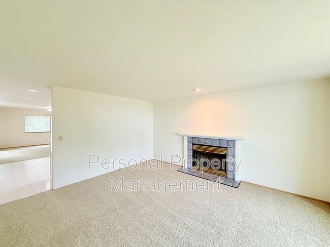 Building Photo - 14815 NE 91st St