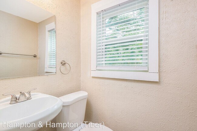 Building Photo - 4 br, 2 bath House - 6005 N 30TH ST