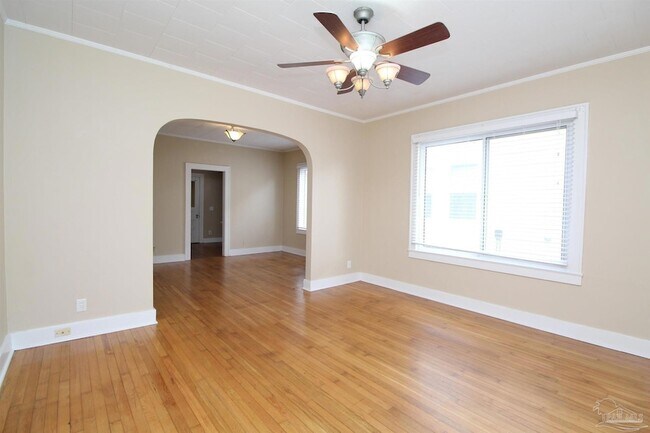 Foto del edificio - 1504 E Strong St