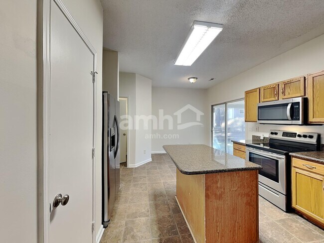 Building Photo - 8431 Hornwood Ct