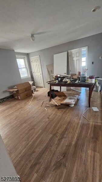 Building Photo - 39 Elm St