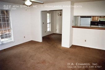 Building Photo - Highland Apartments