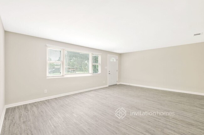 Building Photo - 5131 Rosebay Ct