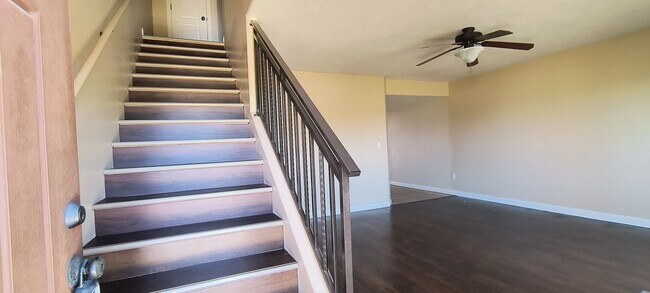 Foto del edificio - 3 bedroom 2.5 bath in Cedar Park right by IHC hospital.