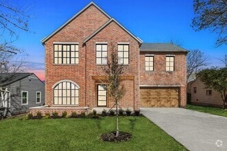 Building Photo - 3857 Davila Dr