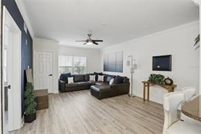 Foto del edificio - The Grande Downtown - Beautiful 1 bedroom ...