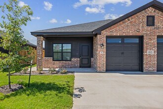 Building Photo - 3609 Pintail Ln