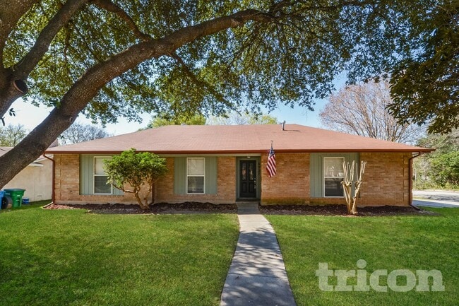 Building Photo - 6227 Ridge Pl St